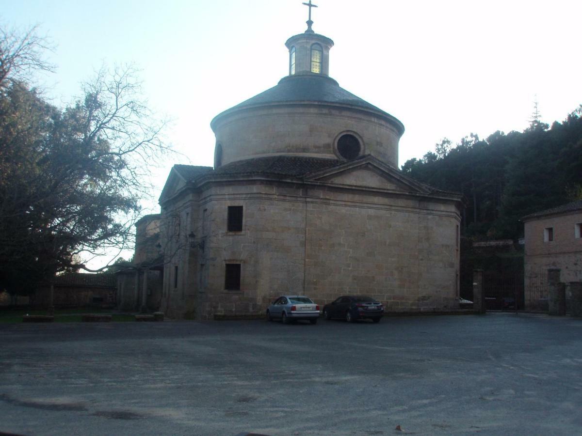 Appartamento Casa Tiburcio Arenas de San Pedro Esterno foto
